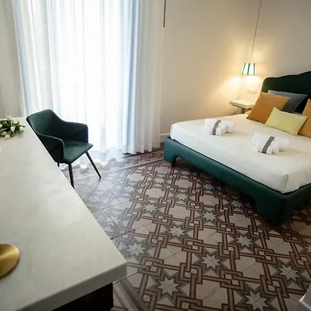 Oda ve Kahvaltı Suite35 Katanya
