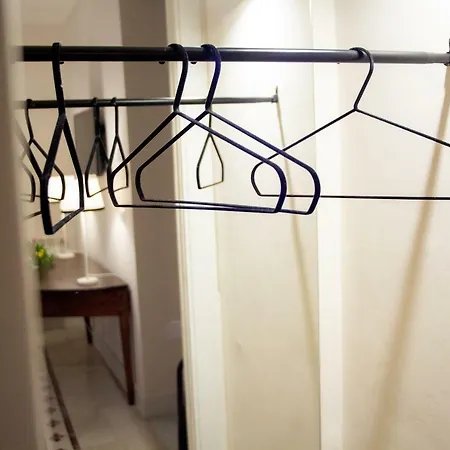 Bed & Breakfast Suite35