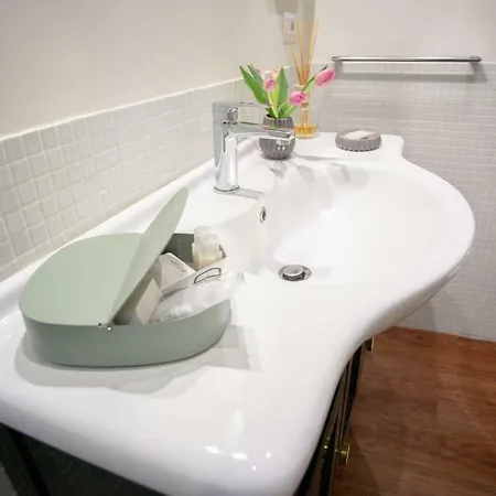 Bed & Breakfast Suite35
